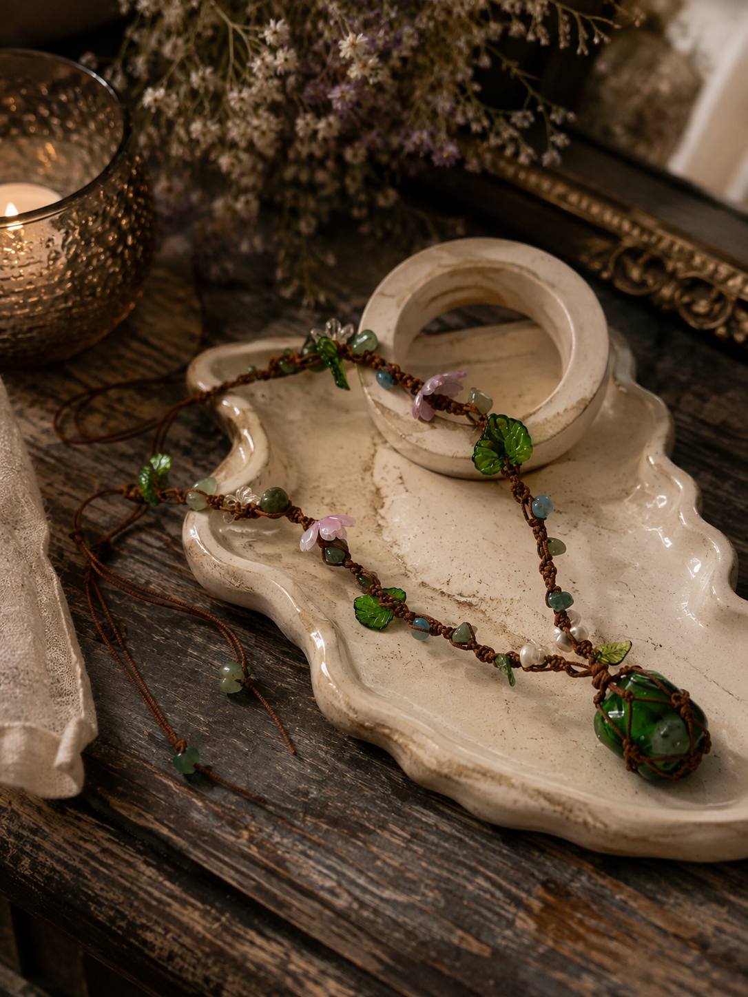 گردنبند سنگ اونتورین و یشم کانادا